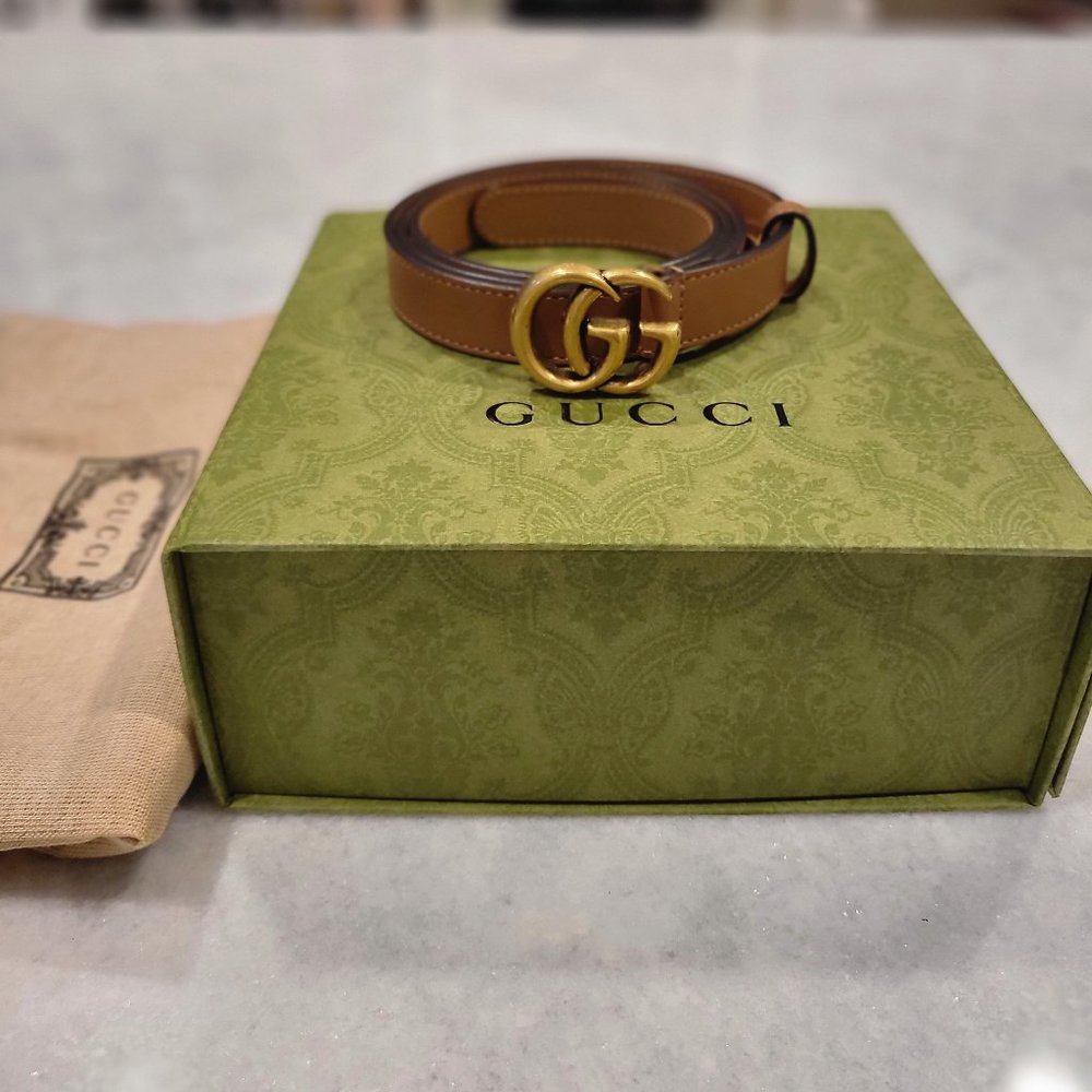 Gucci MarmontThin belt with Double G buckle in Tan